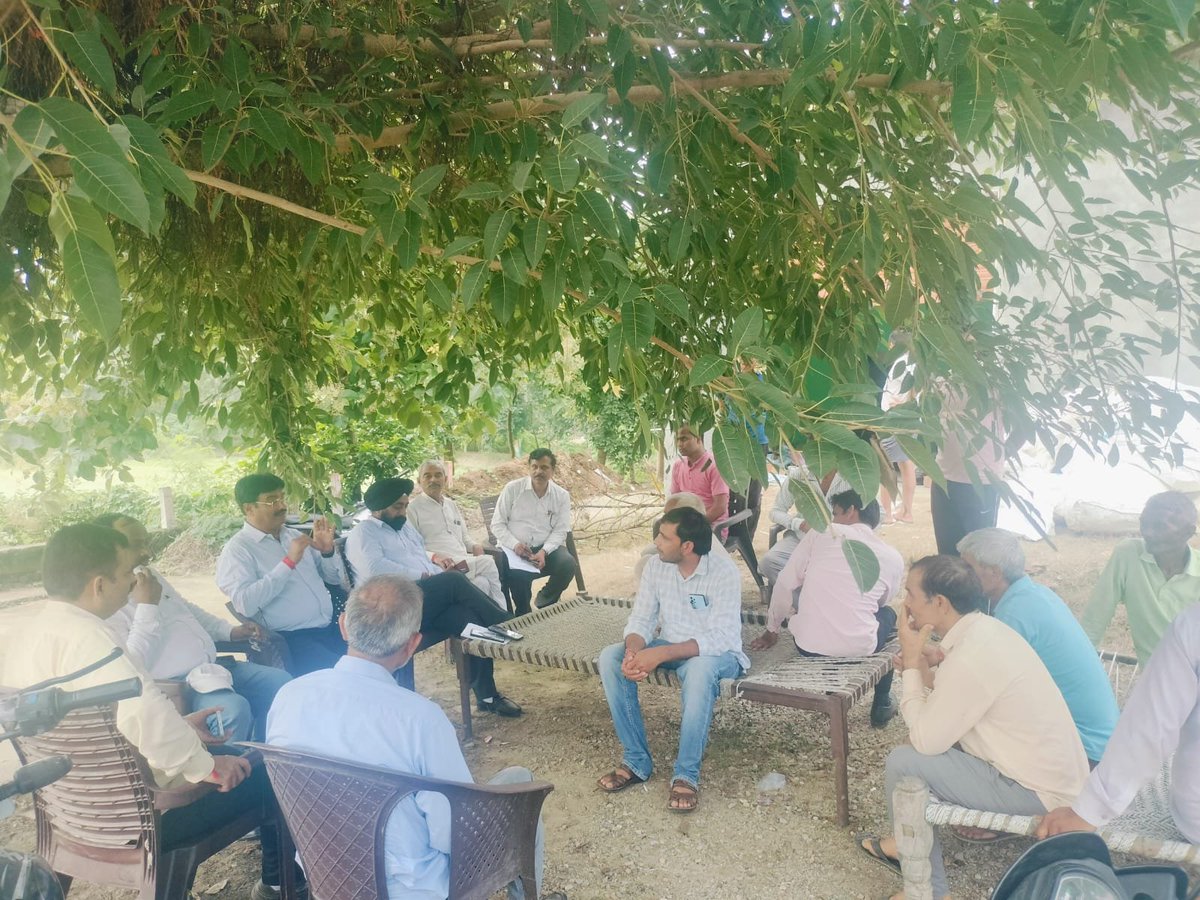 District Cane Officer Amroha (@dcoamroha) on Twitter photo अमरोहा जनपद में दिनांक 13 अगस्त 2025 को अपर मुख्य सचिव महोदया, चीनी उद्योग एवं गन्ना विकास विभाग, उत्तर प्रदेश शासन द्वारा वैज्ञानिकों की क्षेत्रवार गठित कमेटी द्वारा उप गन्ना आयुक्त महोदय, परिक्षेत्र मुरादाबाद के नेतृत्व में भ्रमण किया गया।
<a href="/UPCane/">Cane Development UP</a> <a href="/SamitiJ/">Additional Cane Commissioner, U.P.</a> <a href="/dyccmbd/">dyccmbd</a> अमरोहा जनपद में दिनांक 13 अगस्त 2025 को अपर मुख्य सचिव महोदया, चीनी उद्योग एवं गन्ना विकास विभाग, उत्तर प्रदेश शासन द्वारा वैज्ञानिकों की क्षेत्रवार गठित कमेटी द्वारा उप गन्ना आयुक्त महोदय, परिक्षेत्र मुरादाबाद के नेतृत्व में भ्रमण किया गया।
<a href="/UPCane/">Cane Development UP</a> <a href="/SamitiJ/">Additional Cane Commissioner, U.P.</a> <a href="/dyccmbd/">dyccmbd</a>