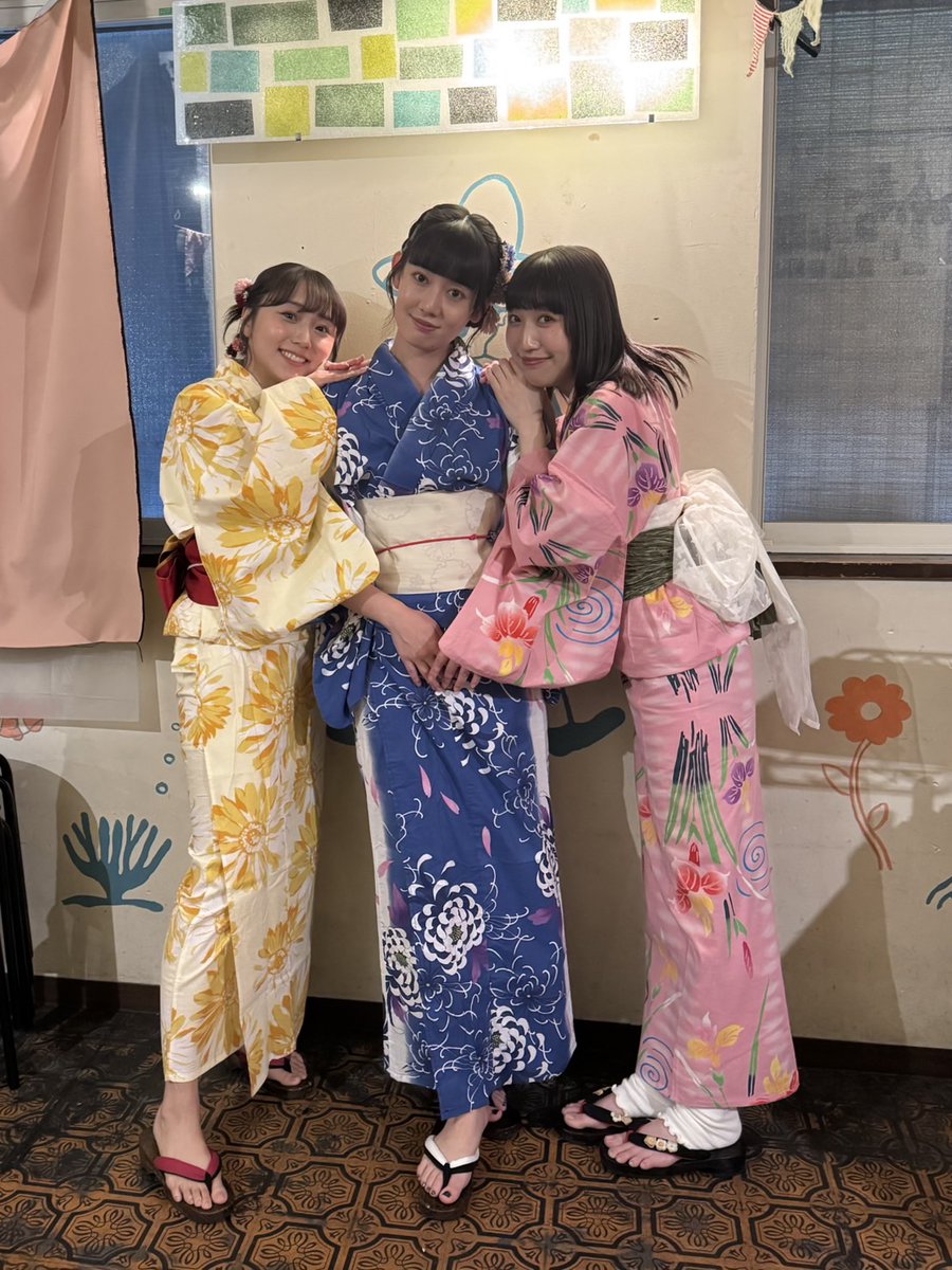 明日です📡

『たっぷりテレジア企画 vol.6』

📆 8/16(土)
🕍 下北沢モナレコード
🕓 11:45 / 12:00〜
🎫 前売り 3,000円(1D別)
※当日は同料金＋2D別
✍️ tiget.net/events/419336

早いもので6回目🌻
歌もトークも企画もてんこ盛りです！

ご来場お待ちしてます！

#室田瑞希
#牛山もも
#鈴木花純