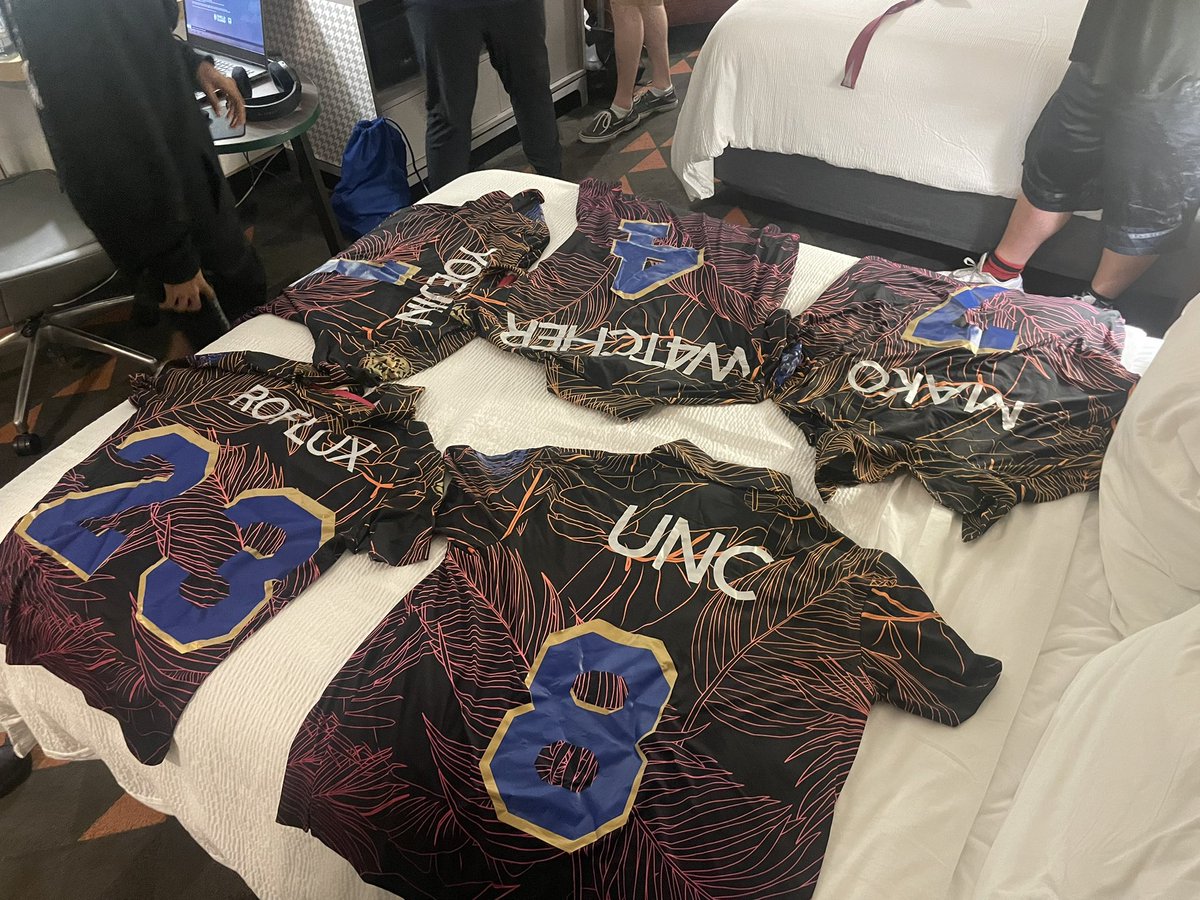 Team Jerseys. <a href="/MAKOSGOONS/">Makosgoons</a> repped