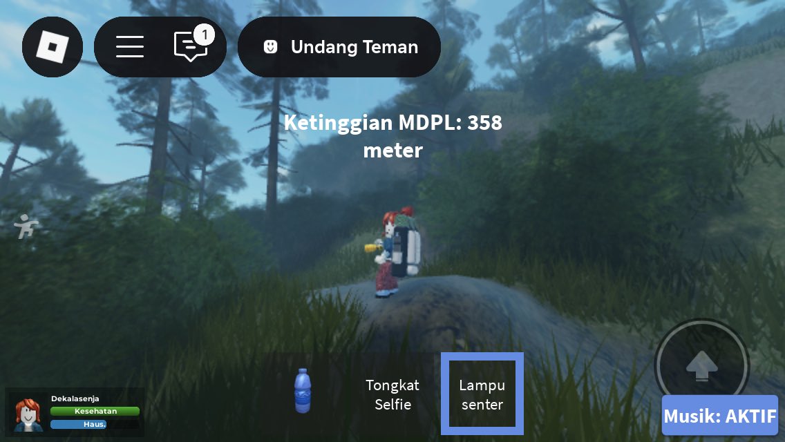 gitaintansaputr's tweet photo. Hobby bapa sama anaknya , kalau aku gamesnya aja https://t.co/Czo0qMySAe