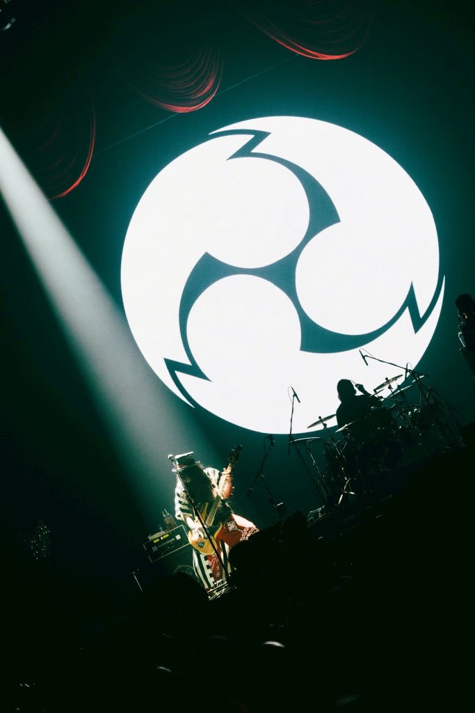 さあただいまRISING SUN ROCK FESTIVAL 2025に向かってる飛行機の中