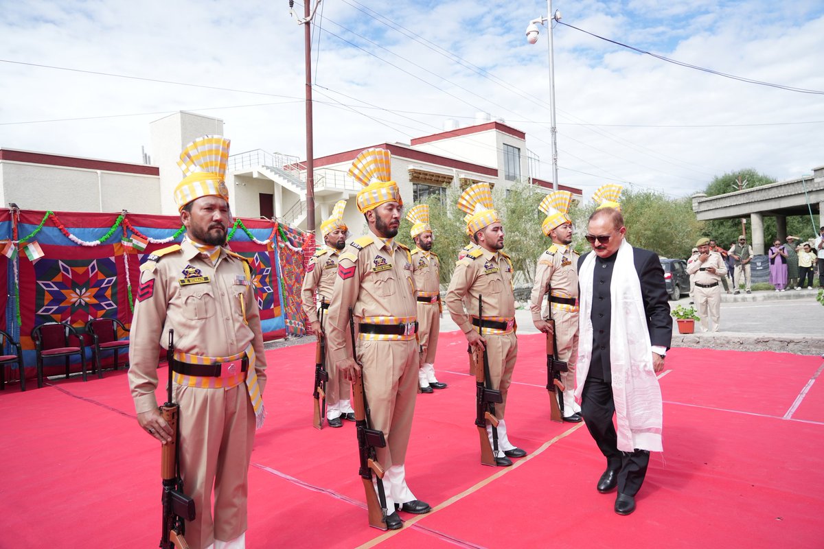DIPR Ladakh (@dipr_ladakh) on Twitter photo Chief Secretary Dr. Pawan Kotwal hoisted the National Flag and took the salute at the parade at the UT Secretariat, Leh.
#IndependenceDay #IndependenceDay2025
<a href="/lg_ladakh/">Office of the Lt. Governor, Ladakh</a> <a href="/DIPR_Kargil/">DIPR Kargil</a>
<a href="/diprleh/">DIPR Leh</a> <a href="/ddnewsladakh/">DD NEWS LADAKH</a> <a href="/prasarbharti/">AIR News Leh</a> <a href="/airnewskargil/">Radio News Kargil</a> <a href="/GulistanLadakh_/">Gulistan News Ladakh</a> <a href="/EarthNewsLadakh/">The Earth News Ladakh</a> Chief Secretary Dr. Pawan Kotwal hoisted the National Flag and took the salute at the parade at the UT Secretariat, Leh.
#IndependenceDay #IndependenceDay2025
<a href="/lg_ladakh/">Office of the Lt. Governor, Ladakh</a> <a href="/DIPR_Kargil/">DIPR Kargil</a>
<a href="/diprleh/">DIPR Leh</a> <a href="/ddnewsladakh/">DD NEWS LADAKH</a> <a href="/prasarbharti/">AIR News Leh</a> <a href="/airnewskargil/">Radio News Kargil</a> <a href="/GulistanLadakh_/">Gulistan News Ladakh</a> <a href="/EarthNewsLadakh/">The Earth News Ladakh</a>