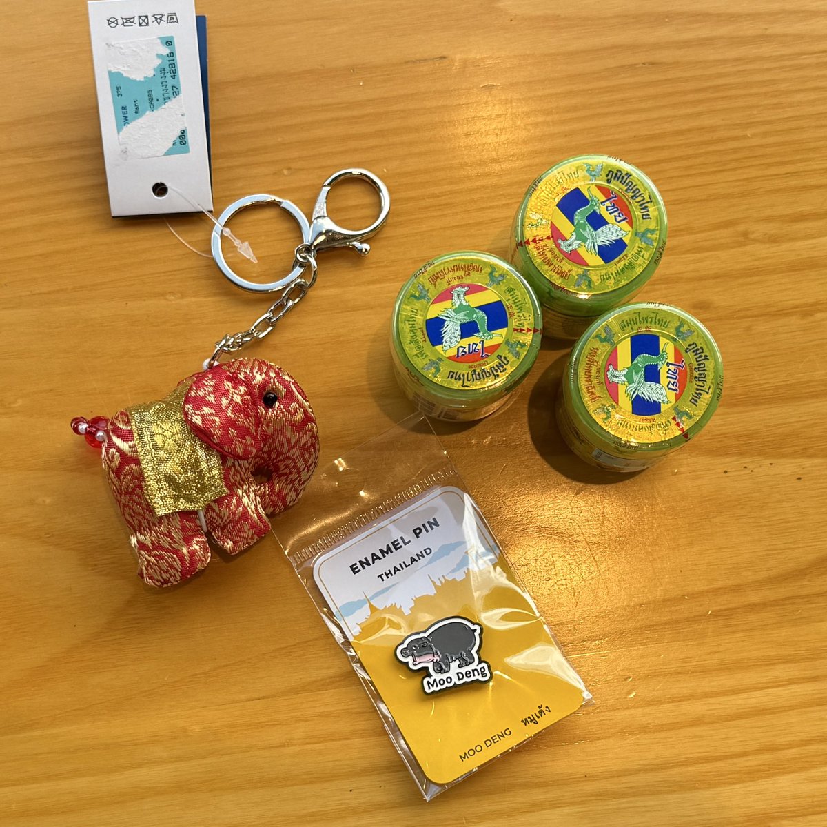 O310O2's tweet photo. thank you for the gifts from Thiland 🥰
@TingTongTai https://t.co/Ia3rYLKvpm