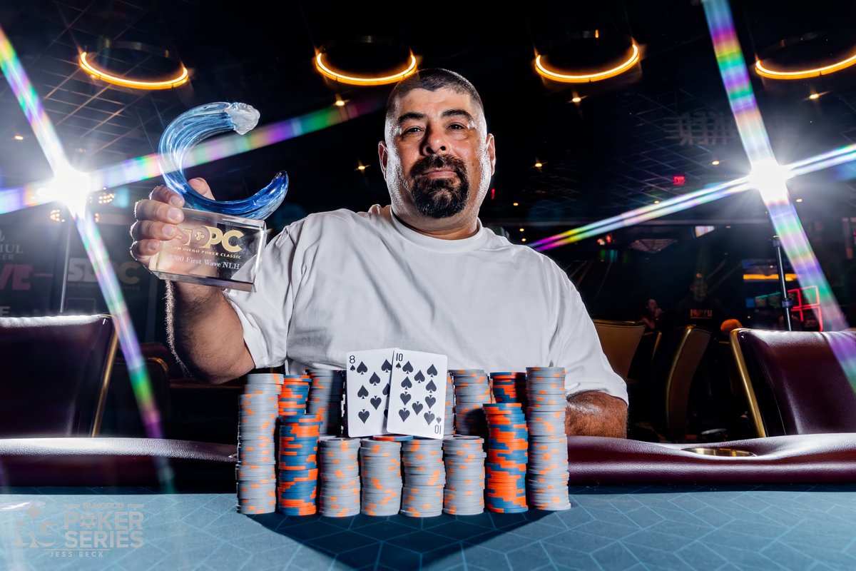 jessbeckpoker's tweet photo. First winner at @jamulcasinosd! Just look at that beautiful trophy! 

Couldn't have picked a cooler dude to win this one 🤘

If you see you, tag you! IDK how to do all that stuff yet lol https://t.co/wEP8y4fMFE