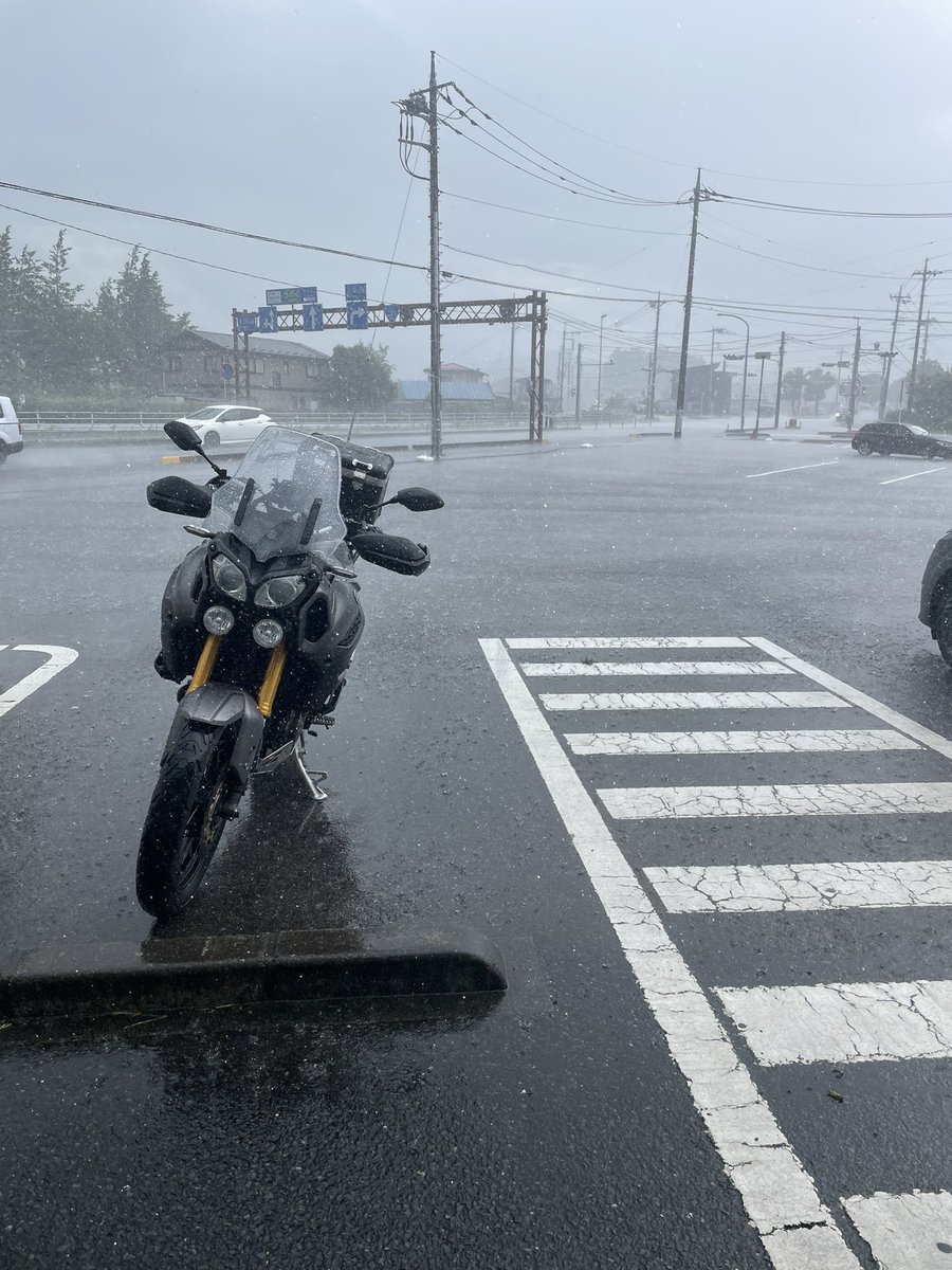 またしても日光で雨。