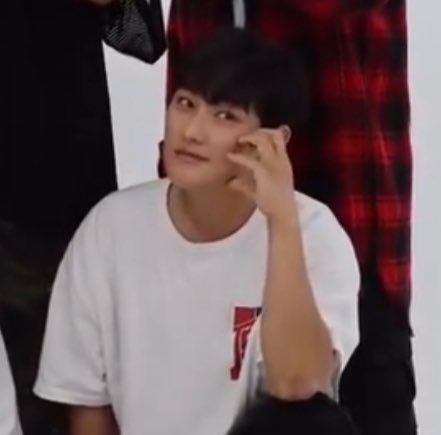 아 ㅁㅊ 랭자님….💚💚💚