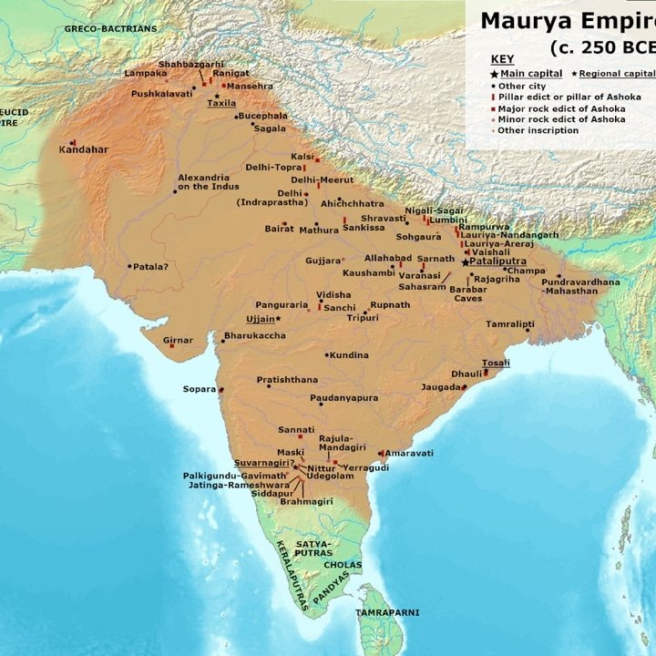 VedaGhosham's tweet photo. 🇮🇳Veda Ghosham wishes all our followers a Happy Independence Day 🇮🇳

🚩Illustrious is the civilization of our country Bharata Varsha and we should be proud to be born here.

📚Vedas describe the origin of our country's name

Mahan hyesha Yadagni.🔥 Bharatetyaha Yesha hi devebhyo havyam bharati🍚

 The place where the mahaan (great) Agni 🔥by name Bharata resides and accepts food (offering) on behalf of Gods and carries them to heavens to satisfy them through performance of Yagnas, that Yagna Bhoomi (land) is called Bharata.

🕉️