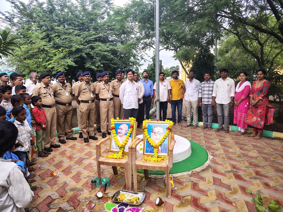 On the  79th Independence Day of our nation was celebrated with great enthusiasm and patriotic spirit at the Food Storage Depot (FSD), Vijayapura, on 15th August 2025. <a href="/FCI_India/">Food Corporation of India</a> <a href="/fcisouthzone_pr/">FCI ZO South</a> <a href="/FciHubballi/">FCI DIVISIONAL OFFICE HUBBALLI</a>