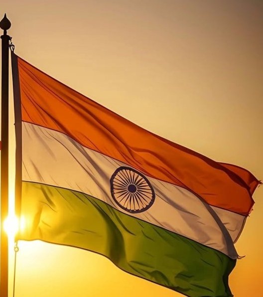 RoushanHnagar's tweet photo. स्वतंत्रता दिवस की सबों को मंगलमयी बधाई🎉
___jai Hind🇮🇳 https://t.co/2kjZTTYtJ8