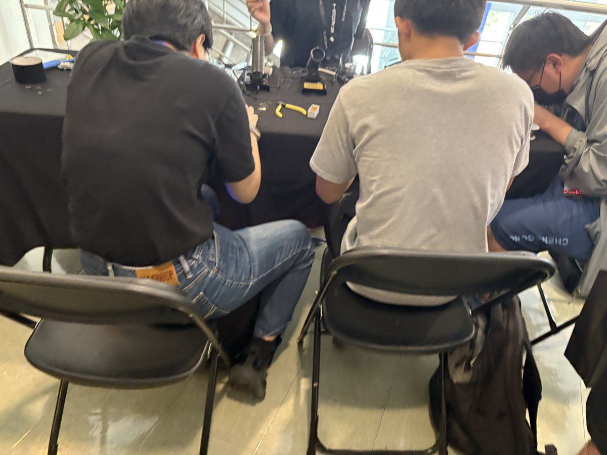 konica_tokyo's tweet photo. なかなか面白いのう
#HITCON2025 #HITCON https://t.co/TM2Dvx1lRX