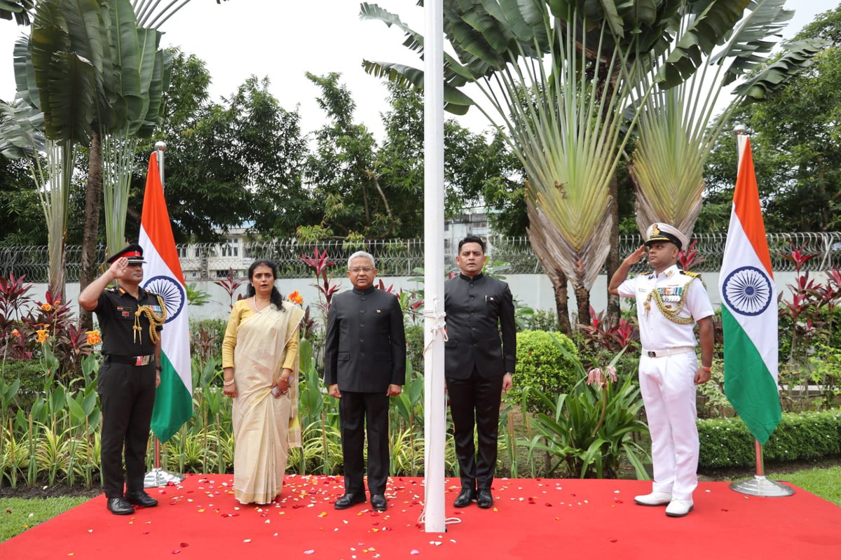 IndiainMyanmar's tweet image. On India&apos;s 79th Independence Day today, over 500 guests comprising  our diaspora and friends of India joined us at India House Yangon. Flag hoisting by @AmbAbhayThakur and reading of Hon&apos;ble Rashtrapatiji&apos;s address, was followed by vibrant  cultural performances. 
@MEAIndia