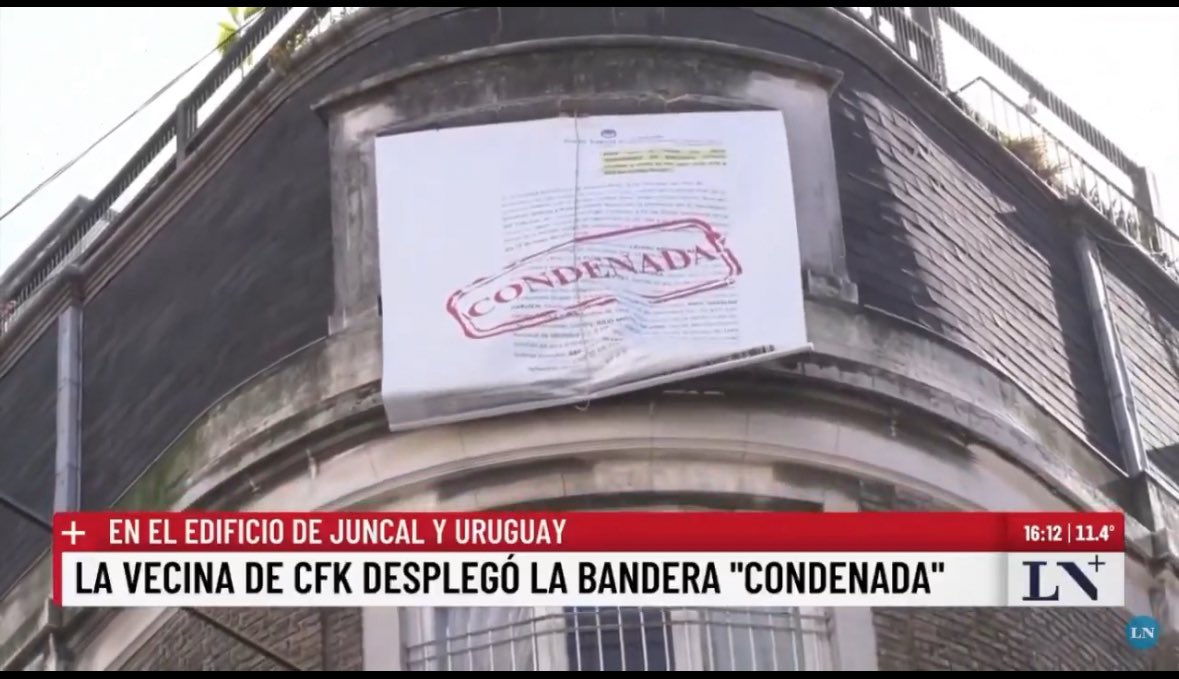 Till L. 🗽®️ (@false_imposter) on Twitter photo 