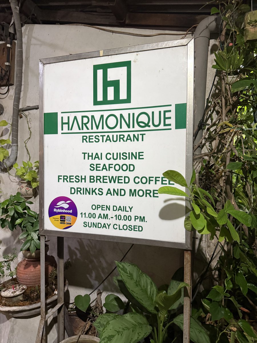 stellalli's tweet photo. #Harmonique Restautant Bangkok.
A hidden gem!
Fantastic food. Amazing prices.
Food so delicious that I forgot to take photos of most of it. Must come back. https://t.co/U8hR6PhgHV