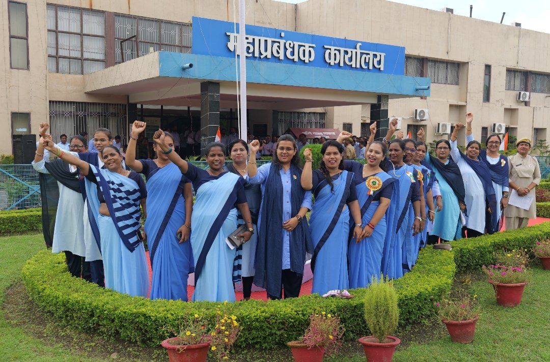 NCL_AMLOHRI's tweet photo. "Happy Independence Day!
Let’s celebrate the spirit of freedom and the power to shape our nation’s future together."

#CelebrateIndependence #SpiritOfFreedom #NationOfDreamers #RiseWithFreedom

@CoalMinistry
@kishanreddybjp 
@satishdubeyy 
@CoalIndiaHQ
@NCL_SINGRAULI https://t.co/84sgaEHjwv