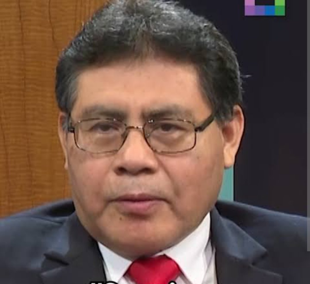 kampueromeza's tweet image. Al parecer Rosa María Palacios no solo no perdonará al fiscal Juárez Atoche por llamarla "abogada cachinera", sino también por haber logrado la prisión preventiva de Martín Vizcarra a quien ella considera un mártir de la democracia cuando en realidad es mártir de sus propios