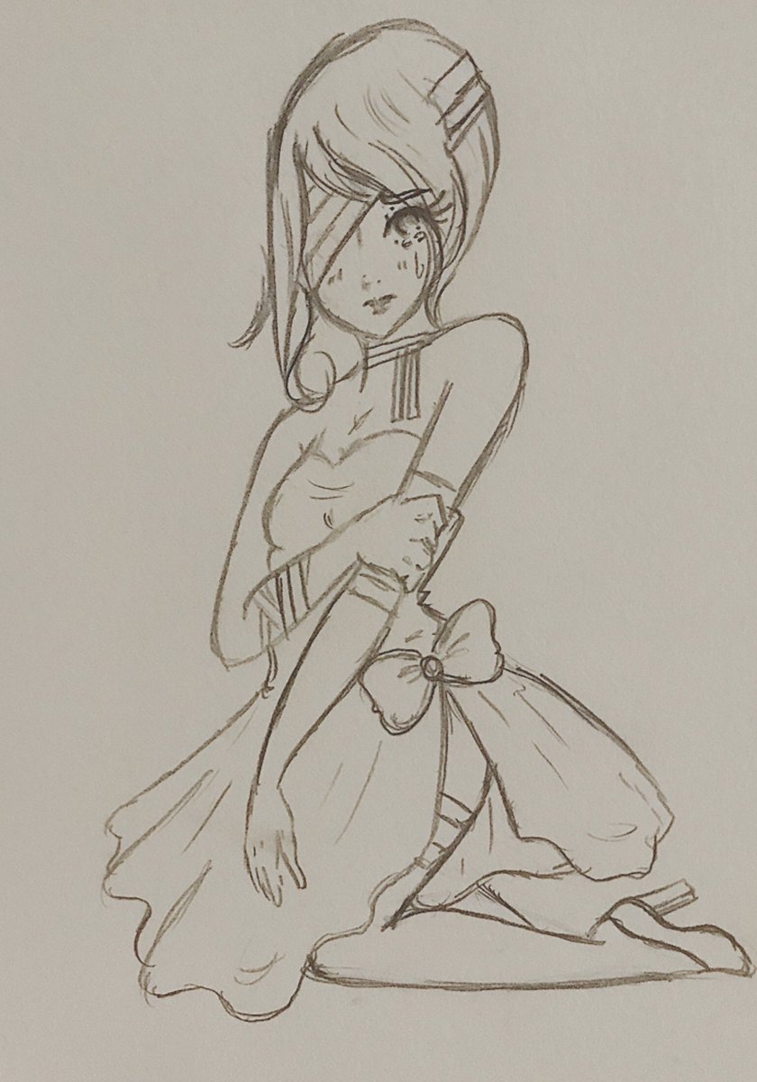 uncledante's tweet photo. Max is a healer, but she’s not afraid to bust my a cap. (Very old drawings) https://t.co/vjfakHtVXK