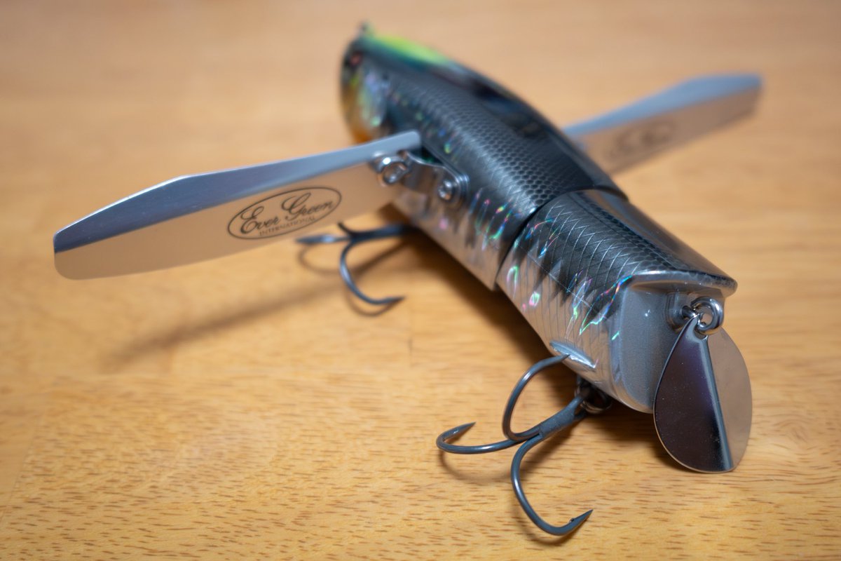 bait_casting's tweet photo. 某相模湖でも結果が出ているらしいオッタークローラー。
販売時に購入したまま放置プレイしていましたが、琵琶湖遠征前に動けるかもなのでスタンバイ。
さて、どうだろ?
#釣り #fishing #ルアー #lure #デカハネ #bigcrawler #エバーグリーン #evergeeninternational #オッタークローラー https://t.co/bK69IADsgk