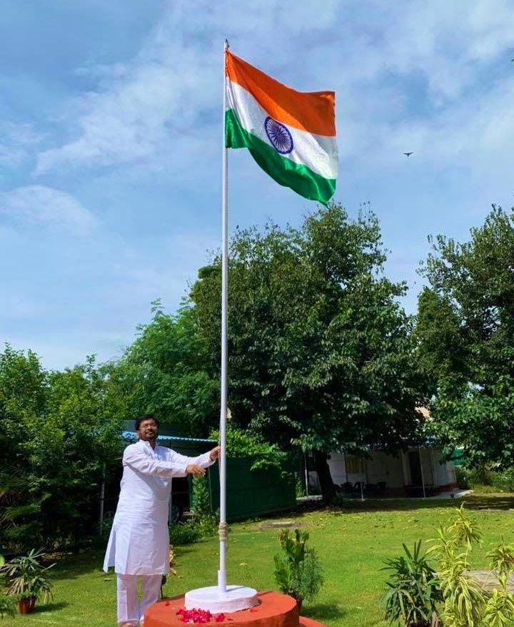 समस्त देशवासियों और बिहारवासियों को स्वतंत्रता दिवस के अवसर पर हार्दिक शुभकामनाएँ!
जय हिंद 🇮🇳

#IndependenceDayIndia #IndependenceDay #स्वतंत्रता_दिवस_2025