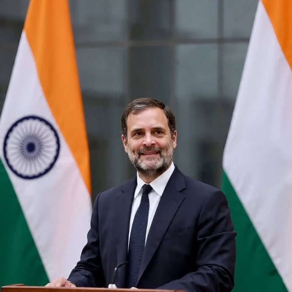 राहुल गांधी 2029 से पहले प्रधानमंत्री बन कर लाल क़िले से देश को संबोधित करेंगे। 
 #IndependenceDay