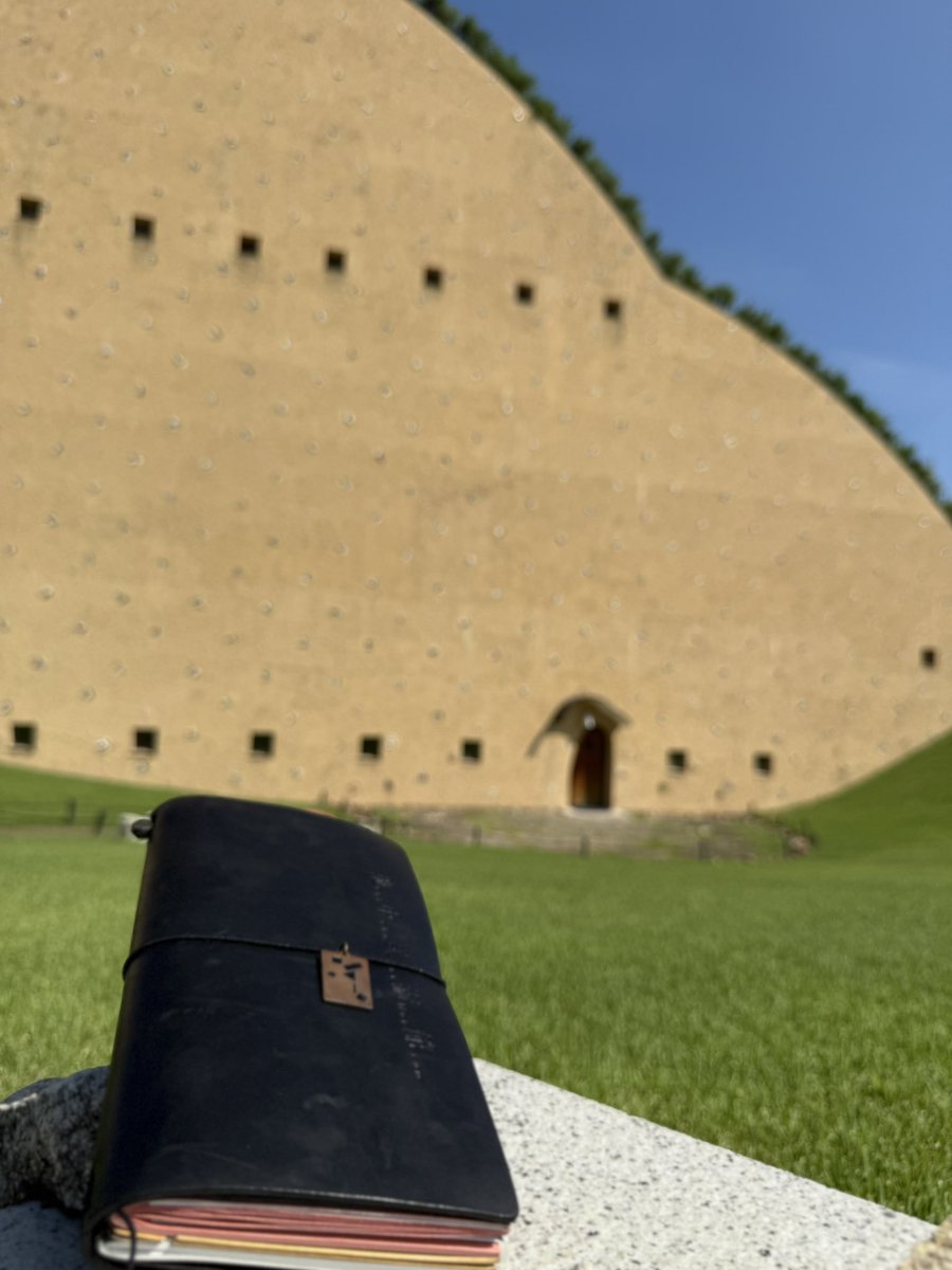 _f_cat_'s tweet photo. #私の旅とトラベラーズノート

地元の観光地ってあまり行かない。
でも「モザイクタイルミュージアム」は、とある「一生に一度は行くべき美術館」にランクインされていたので、一回くらいは行ってみるかと。 https://t.co/SdYMHG1ZPO