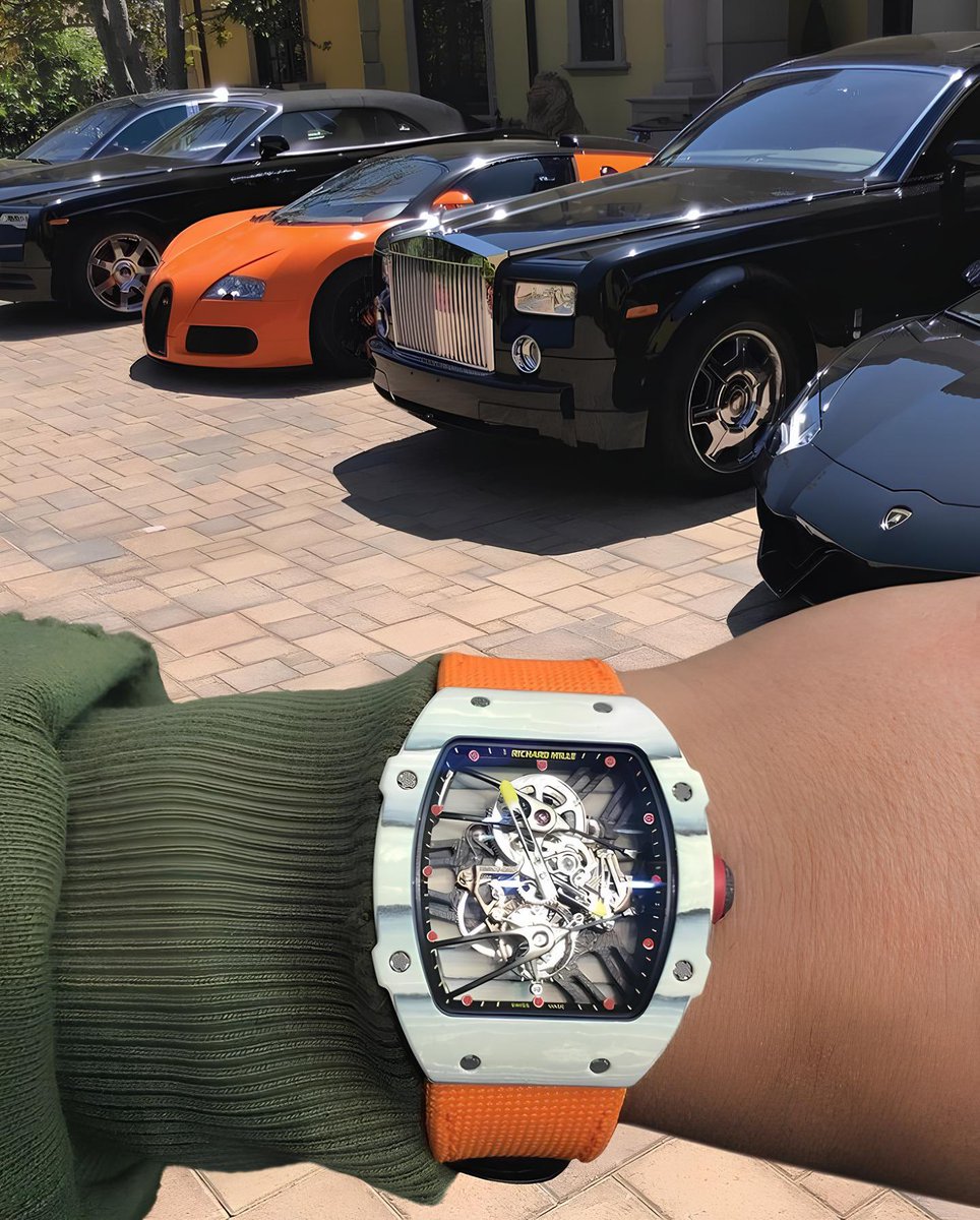 GXDCars's tweet image. 🚀 Unlock the Future of Driving — Your Supercar Awaits in the Mystery Box!

🎁 Luxury Car Mystery Box — Could the next-gen hypercar be just one click away?
🔒 Delivered with blockchain-backed insurance and quantum-secure tracking.

#NextGenSupercar #QuantumDrive #LuxuryUnboxed