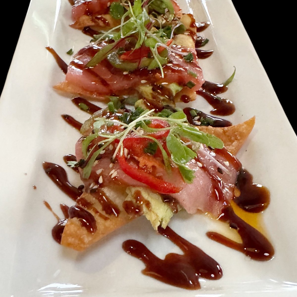TheCuisineist's tweet image. Thanks Chef! Amazing…l! Checking out Sedona’s Newest Hotspot…  Menu Tasting @costabymadrid from Chef @robemad !! Cuisineist.com #cuisineisttravelspodcast #cuisineisttravelsyoutube @cuisineist @chiccompassmag @natjaorg @matadornetwork #chiccompassmagazine #natja
