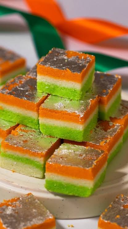 सर्व भारतीयांना स्वातंत्र्य दिनाच्या मन:पूर्वक शुभेच्छा. 🇮🇳

#IndependenceDay #IndependenceDayIndia