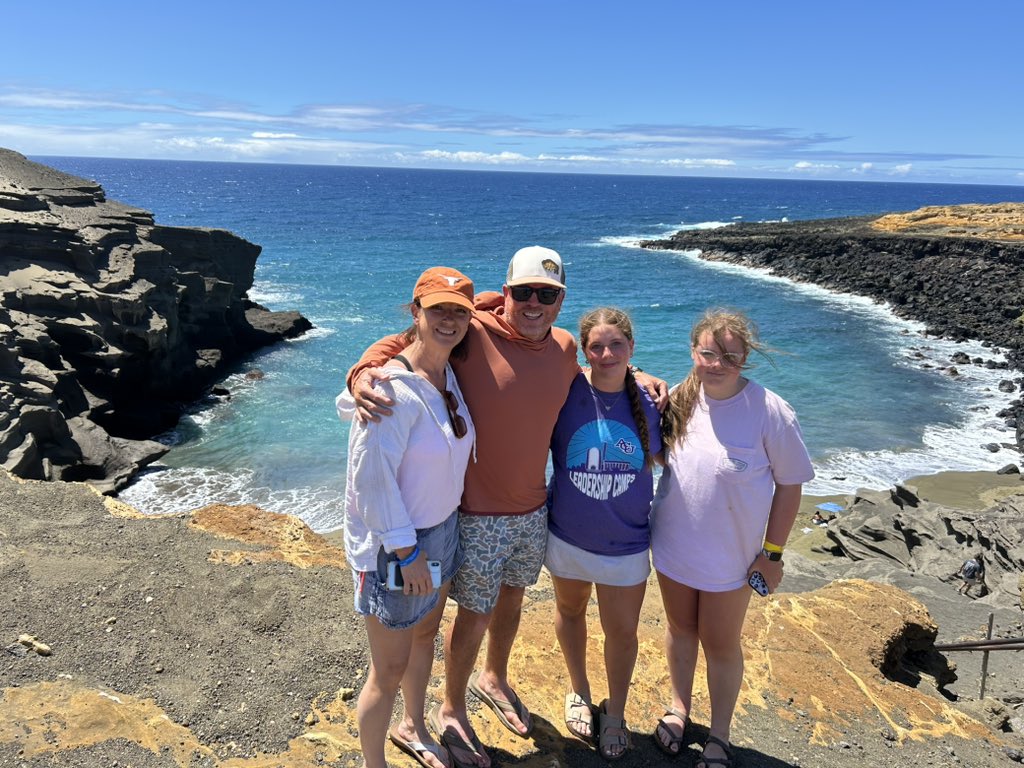 Chuck Box (@chuckbox1969) on Twitter photo Green Sand Beach… Green Sand Beach…