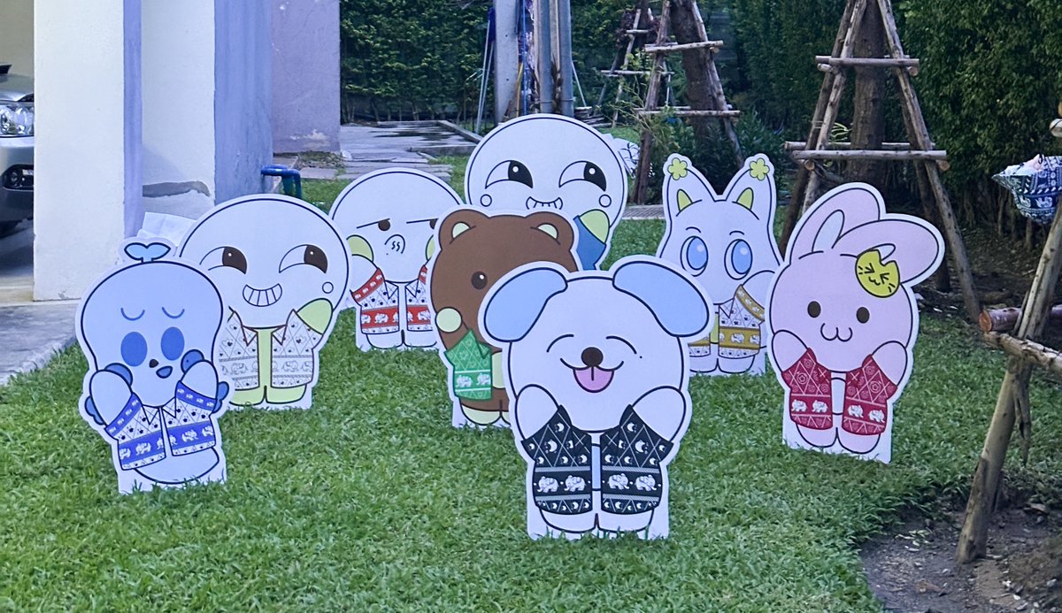 โอ้ยๆ ใครกันเนี่ย ยืนเต็มลาน พี่ๆ ดรีมเส้นอย่าลืมมาเล่นวิ่งไล่จับกับแก๊งน้องซ้างงงงกันนะค้าบบบบบ

#NCTDREAM_THEDREAMSHOW4_BANGKOK