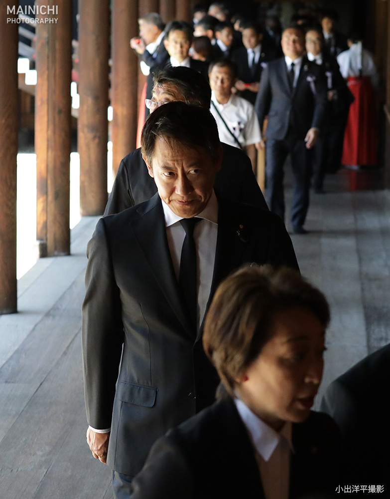 戦後80年の #終戦の日。#靖国神社 では自民党の鈴木大地参院議員や