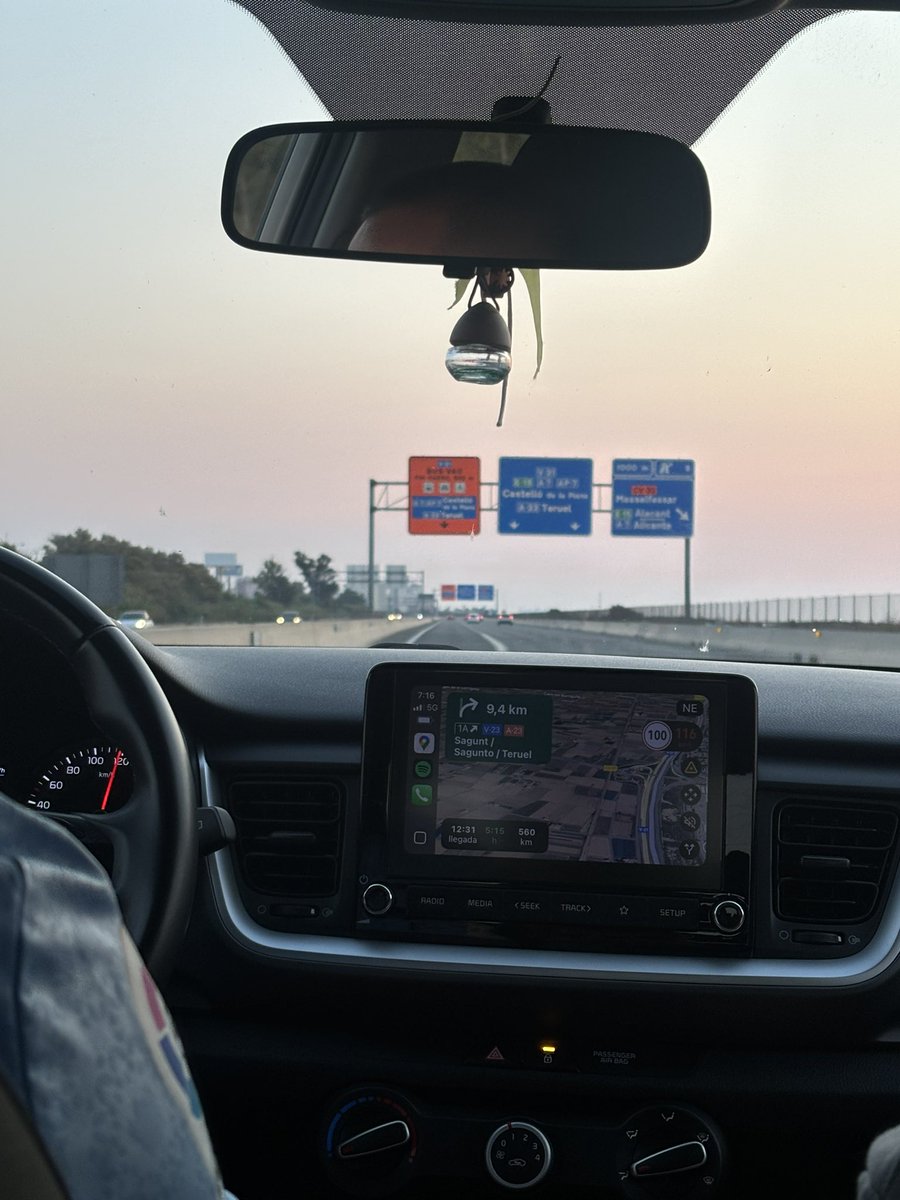 ON TOOOOOURRR 💙❤️🐸