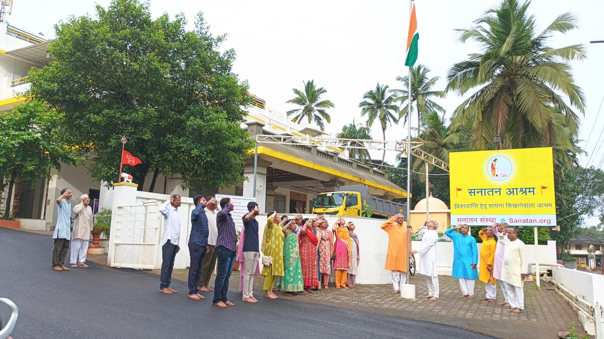 SanatanSanstha's tweet photo. On the auspicious occasion of India’s 79th Independence Day, the Sanatan Sanstha Ashram in Ramnathi, Goa, came alive with patriotic fervor as the ceremonial flag hoisting was performed with deep reverence and devotion.  

During the event, Managing Trustee Shri. Virendra Marathe, Trustee Shri. Nitin Sahakari, and other seekers paid respectful homage to the national flag. The ceremony was further graced by the venerable presence of Bharatacharya Pujya (Prof.) Suresh Gajanan Shevde, adding to the sanctity and significance of the occasion.  

May the tricolor forever inspire us to strive relentlessly in transforming ‘Swarajya’ into ‘Surajya’ for a strong, united, and self-reliant Bharat! !!
#IndependenceDay #IndependenceDay2025 #JaiHind #स्वतंत्रता_दिवस #15August #IndependenceDay25