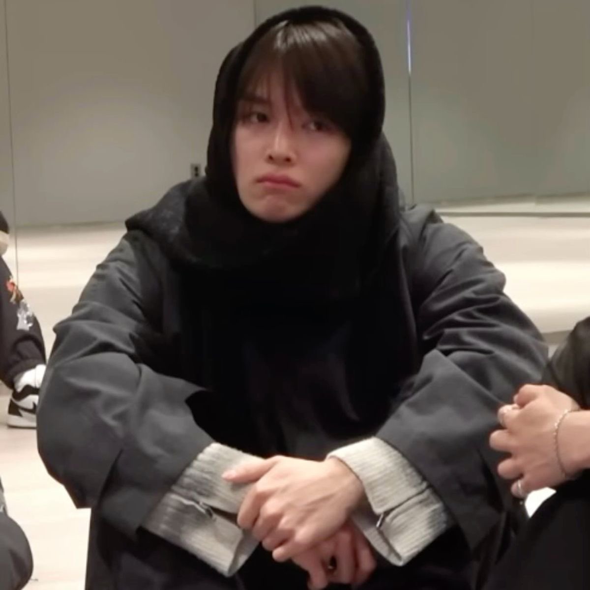 วันศุกร์แล้วไง วันเสาร์ก็ยังต้องมาทำงานอยู่ดี