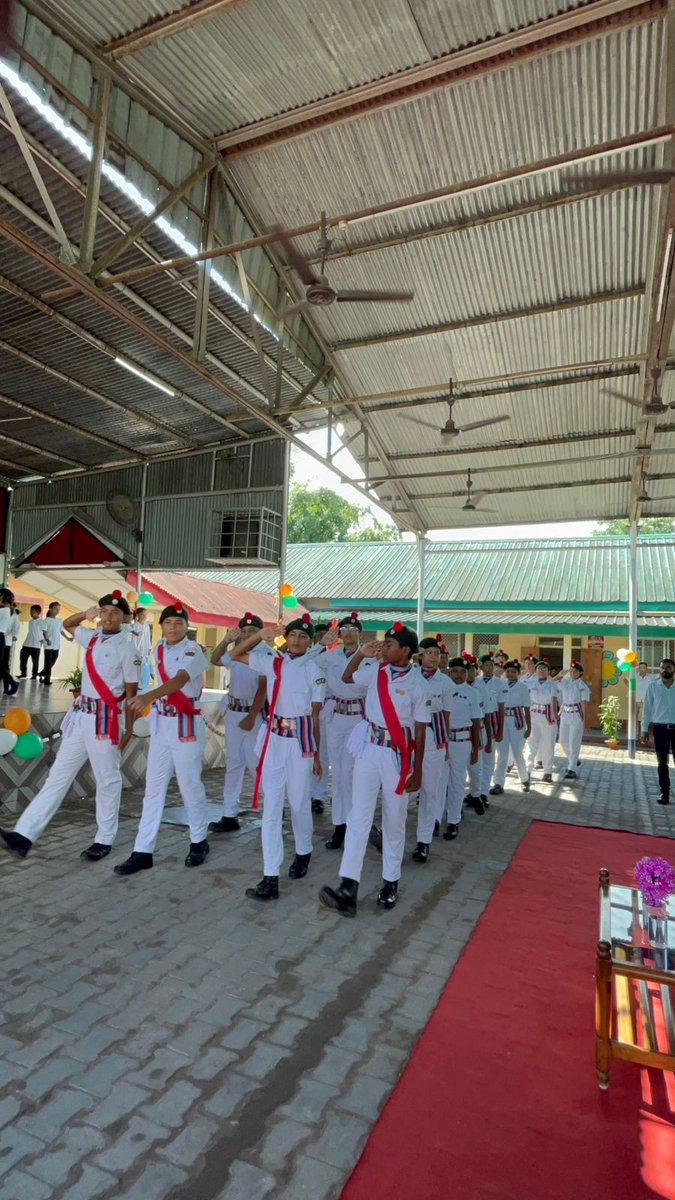 KVSivasagar's tweet photo. सभी को 79वें स्वतंत्रता दिवस की हार्दिक शुभकामनाएं!
Wishing everyone a very Happy 79th Independence Day
@GuwahatiKvs 
@EduMinOfIndia 
@KVS_HQ 
@KV_IITG 
@OngcNazira https://t.co/CdOZj5BLZg
