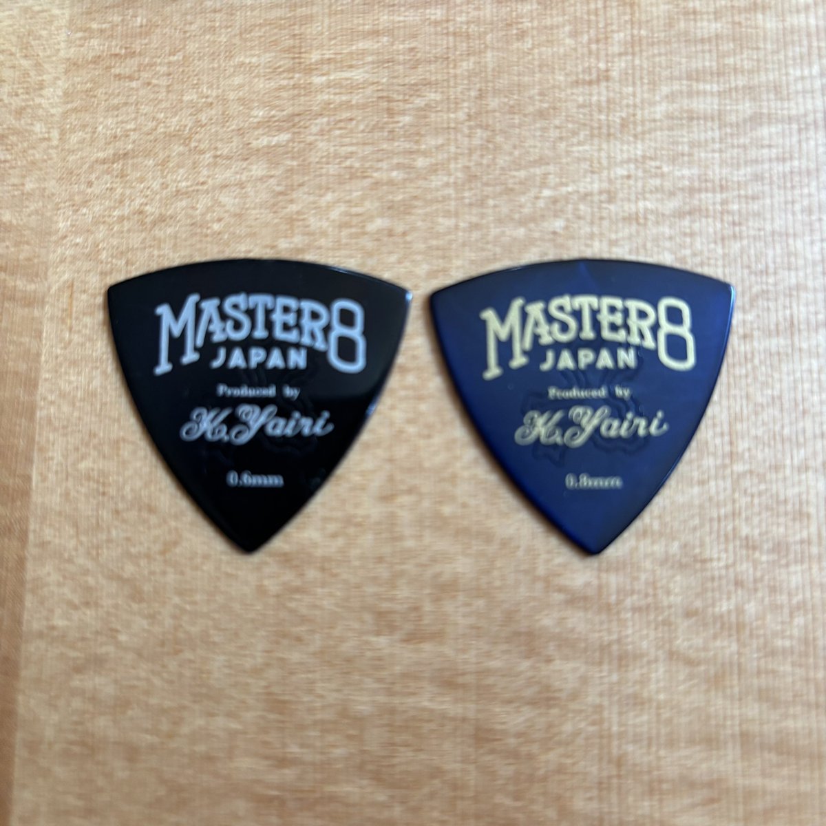 hisashi5573's tweet photo. ゲットー👍👍👍
MASTER8JAPANとK.Yairiコラボによるアコースティックギター用ピック🎵
ACOUSTIC BLEND
いいよー👍👍👍
文字数制限あるから詳しくはFacebookで語ろう🤣
#MASTER8JAPAN
#kyairi
#ACOUSTICBLEND https://t.co/zTf0F5hNUs
