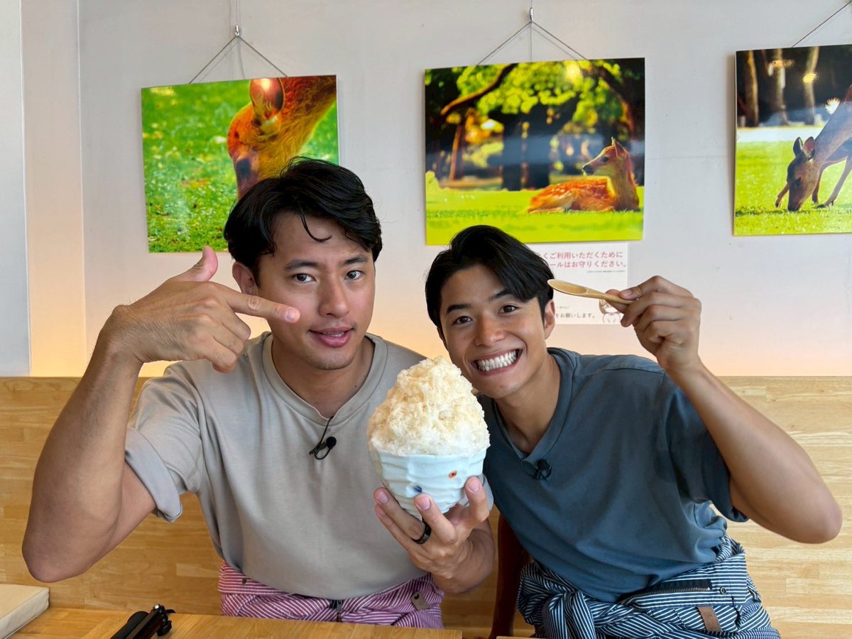 KohCuisine's tweet photo. みんなー❤️今年はどんなかき氷食べた？🍧
コメント欄に写真貼って😍🍧🍈🍉

今日は奈良県のかき氷の人気店に行ってきました✨️
この暑い季節はやっぱりかき氷屋さんが大人気！こちらの【おちゃのこ】さんは
奈良県産のほうじ茶を使ったかき氷が最高に美味しいんです🥰
香ばしいほうじ茶の香りと優しい甘みのシロップが絶品💓

 #奈良県  #奈良市  #おちゃのこ  #奈良かき氷 
@ochanoko 
@ZIP_TV