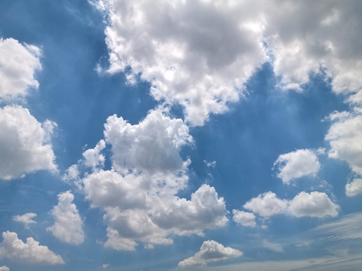 max87cool's tweet photo. Nice weather ⛅🌨️ https://t.co/U62hEMa8Q8