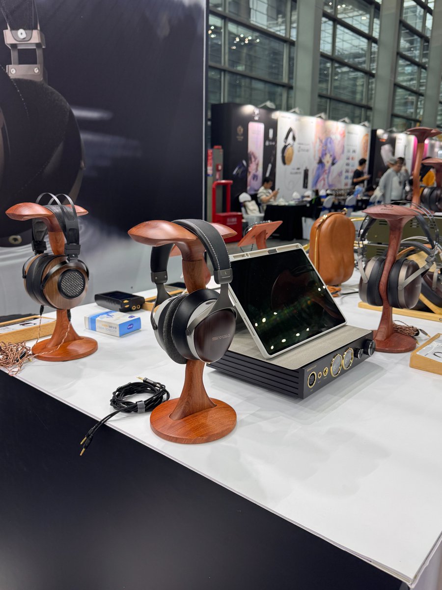 sivga_audio's tweet photo. 😆Waiting for you, at booth C08.
✨Come and say hi~
#Sivga #hifi #Audio #IEM #music #audioshow #SIAS https://t.co/h0G6izD9Lj