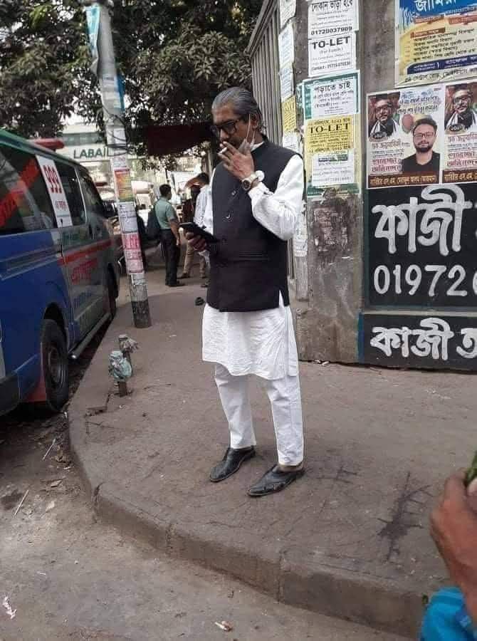 IftekharTime8's tweet photo. সবাইকে শোক দিবসের শুভেচ্ছা
@albd1971 @sajeebwazed @ApuUkil @AdityAdvocate @alsbddk75118 @VoGen_Z @Banglar_Gorjon @ash_bangla @atmmh93 @BJI_Official @bdbnp78 @ChiefAdviserGoB @boughtbyblood_ @crack1971 @er_enamul @Eastsidepc71Ali @HAhm_official @HasanSamda94448 https://t.co/BeCd1v5qPB