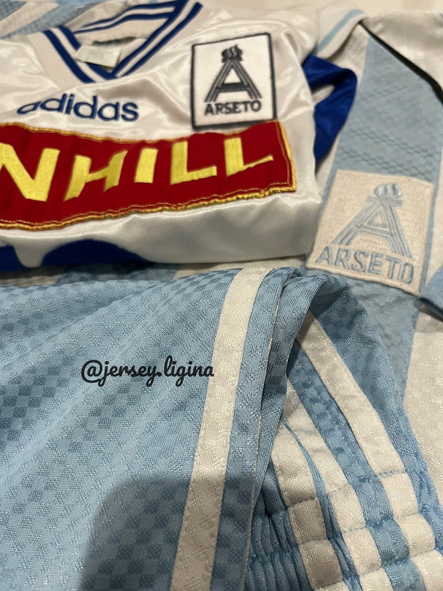 InsideJersey's tweet photo. @JerseyLigina @Jerseyforum #djemoer klub yang pernah berjaya pada masanya sebelum bubar bersamaan dengan krisis financial dan politik saat itu, Tim Biru Langit, Arseto๐ฅ https://t.co/mK3RrM6Rfu