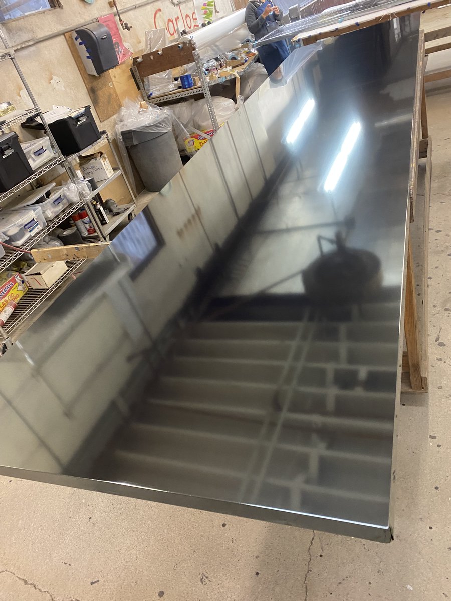 GlasslessMirror's tweet photo. New Color Drop 🚨
Meet our Gunmetal Gray Glassless Mirror – sleek, modern, shatterproof, &amp; maintenance-free.
Perfect for gyms, studios, or anywhere you want a bold, distortion-free reflection.
🪞✨ Ships from our U.S. factory! https://t.co/eCfjjE0z2V