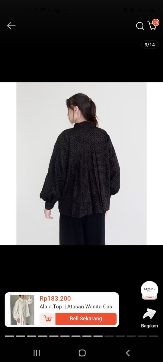 fineeebee's tweet photo. Preloved alaia top dari gracias label warna hitam, 150.000 aja boleh nego, kondisi like new https://t.co/F1DFS3Fy9K
