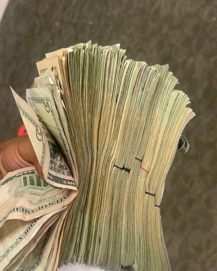 imoneymantra's tweet image. More CASH is coming into my life.

Drop "888" to claim it ✨️