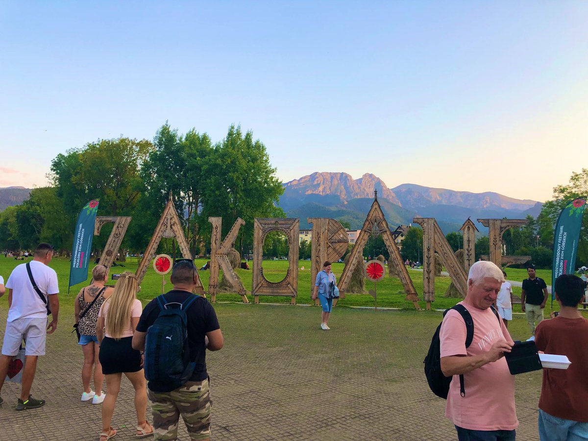 🚨WYRUSZAM‼️

Dzisiaj zaczynam swoją drugą przygodę, drugi rok z rzędu‼️
Trasa Zakopane 🔜Hel🚴‍♂️

7 odcinków, po 150km 💪

Najważniejszym celem wyprawy jest uzbierać jak najwiecej pieniążków na lecenie Olivki która walczy z SMA.

Link do zbiórki zostawiam w opisie.
Na koncie