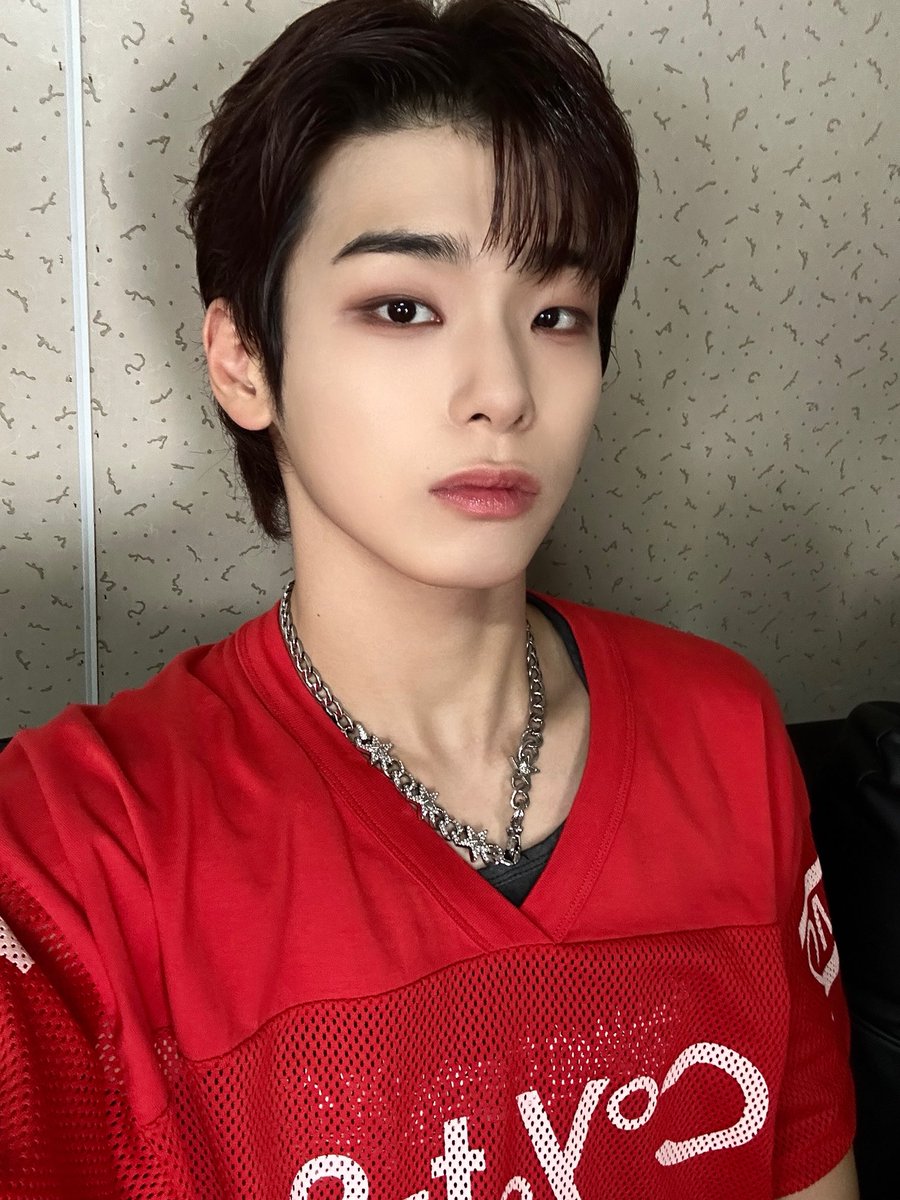 82_bbl's tweet image. 🐹🫧20250815

2:47 pm 💬