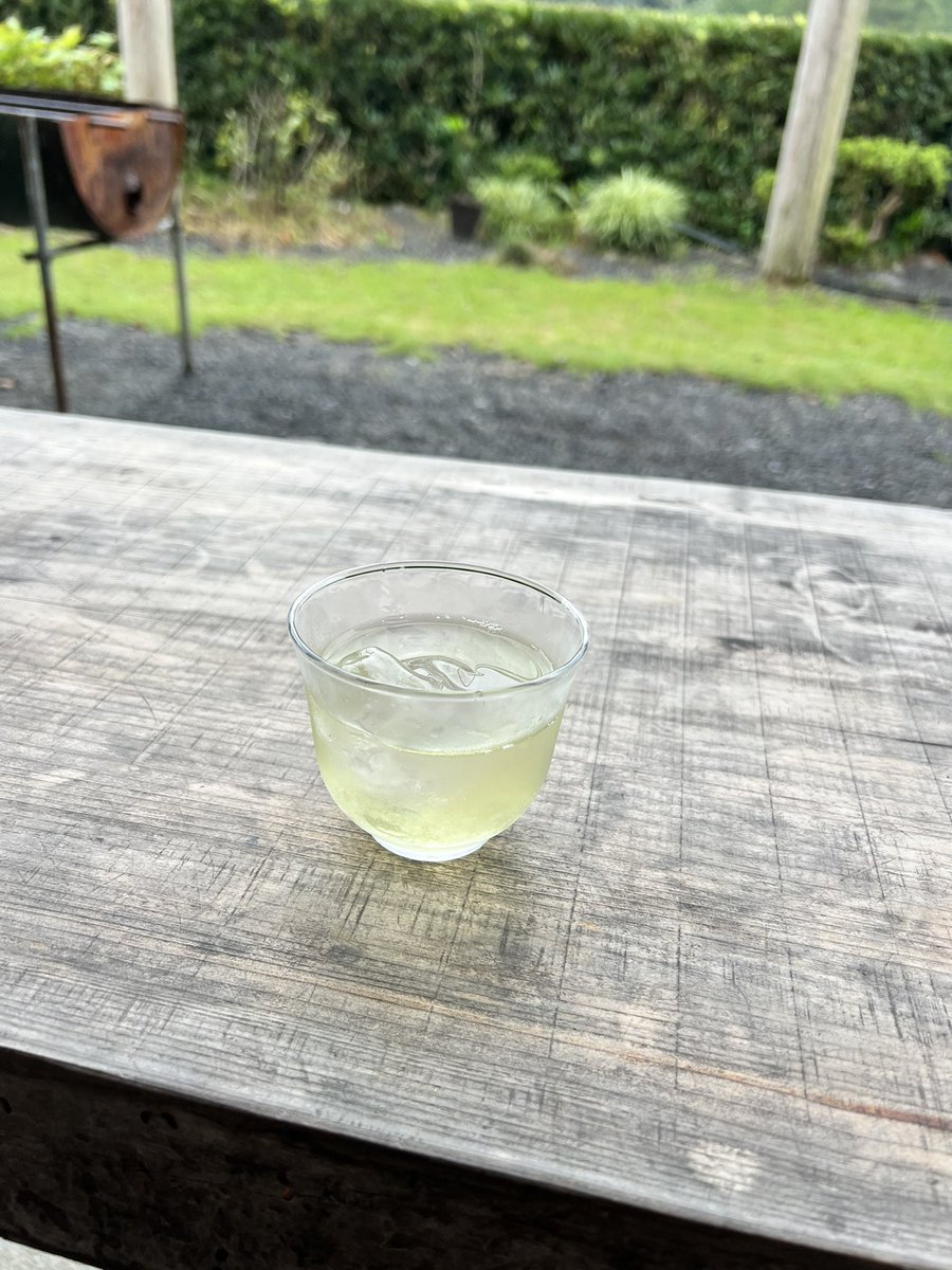 肥料の納品ギリギリセーフ🌧️