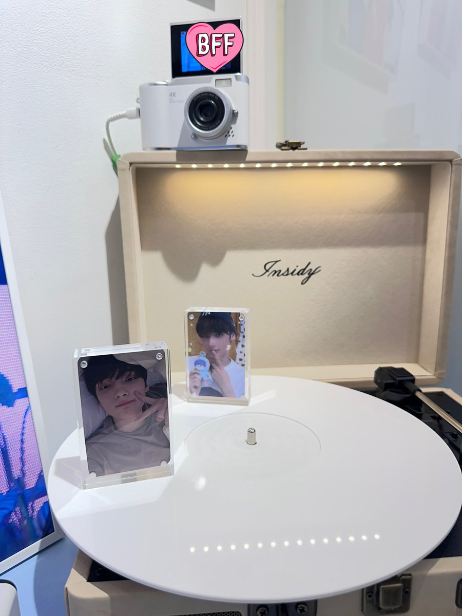 📍cafe rarae

u are so loved my kaibear :')

#azure_kai_of_summer 
#여름의_푸른빛_카이 <a href="/azureKaiofs/">여름의 푸른빛 카이</a>