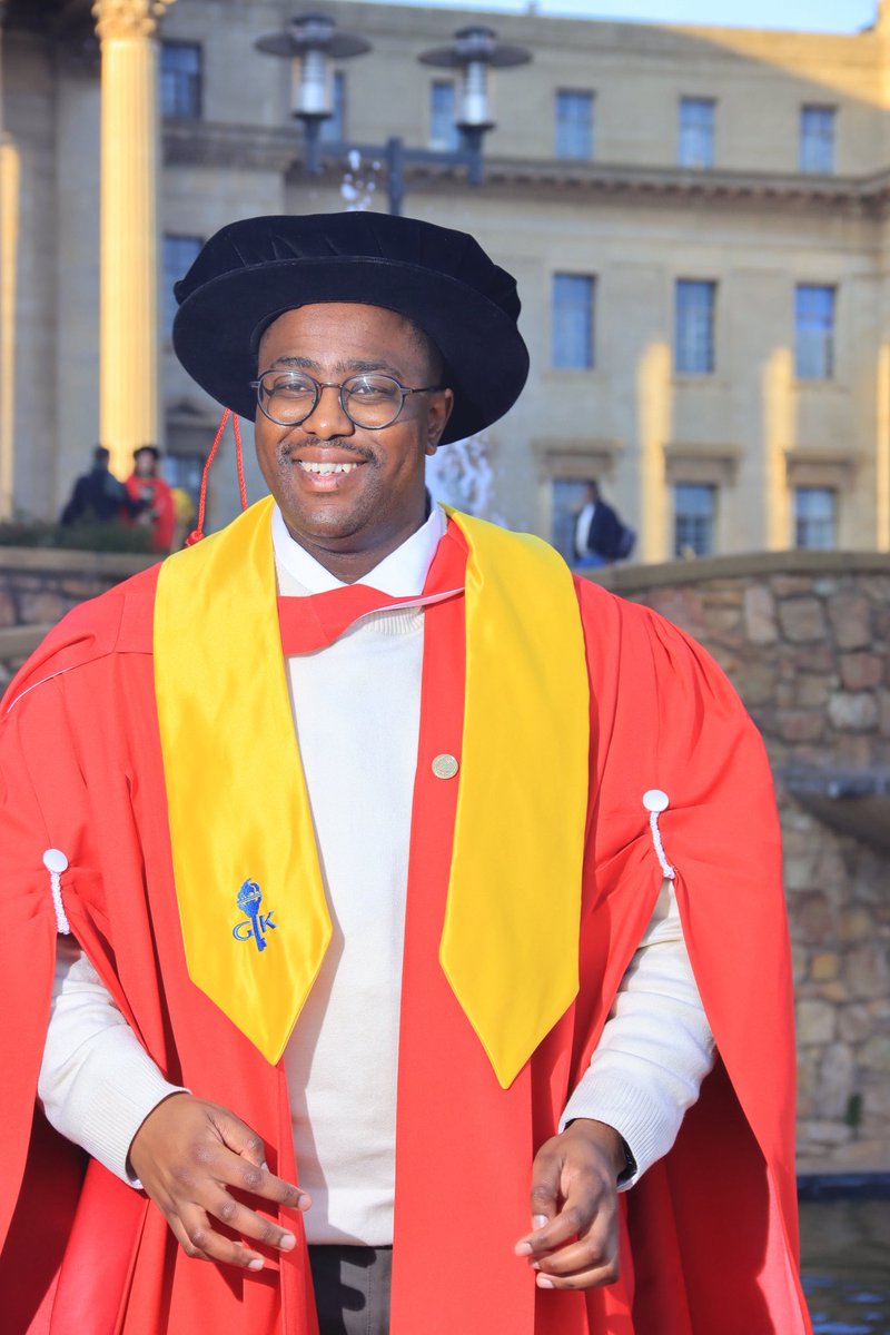 Kat_not_basic's tweet image. 🙂‍↕️🎈