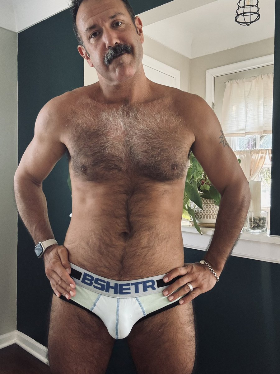 LucasEdwardsXXX's tweet photo. Happy Frisky Friday 

Dad got new underwear😈who wants to help me take em off?!?! https://t.co/rLptBpP4oX