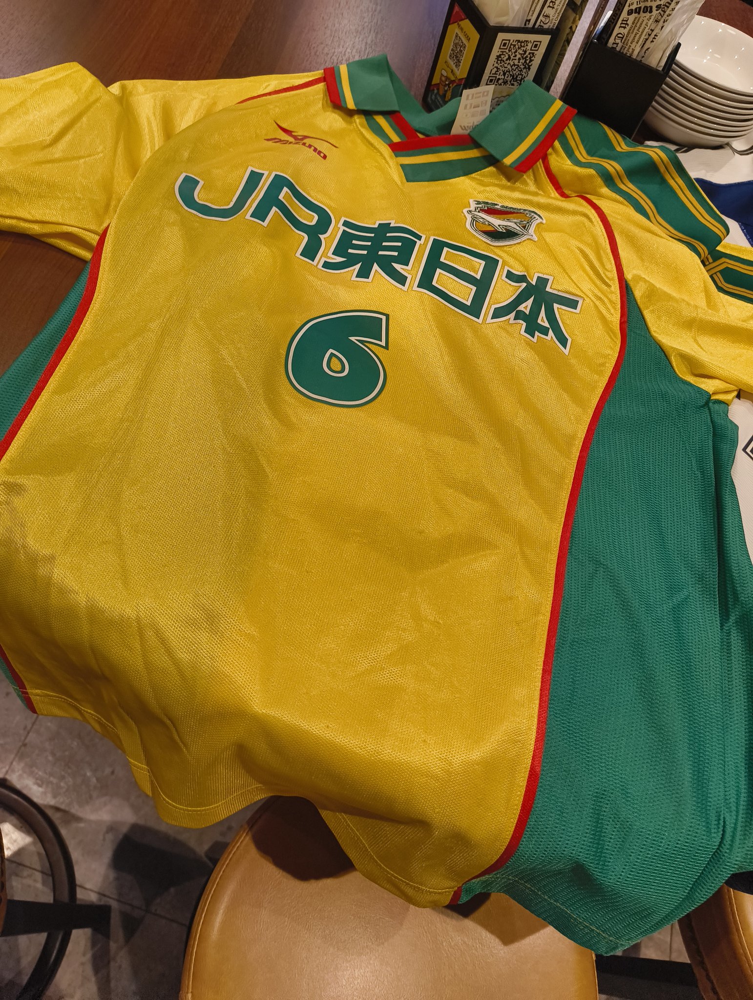FC東京 羽生直剛選手着用 直筆サイン入りスパイク 2025年最新】羽生直剛 サインの人気アイテム - メルカリ